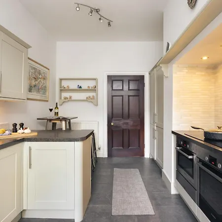Greenmount Exquisite *